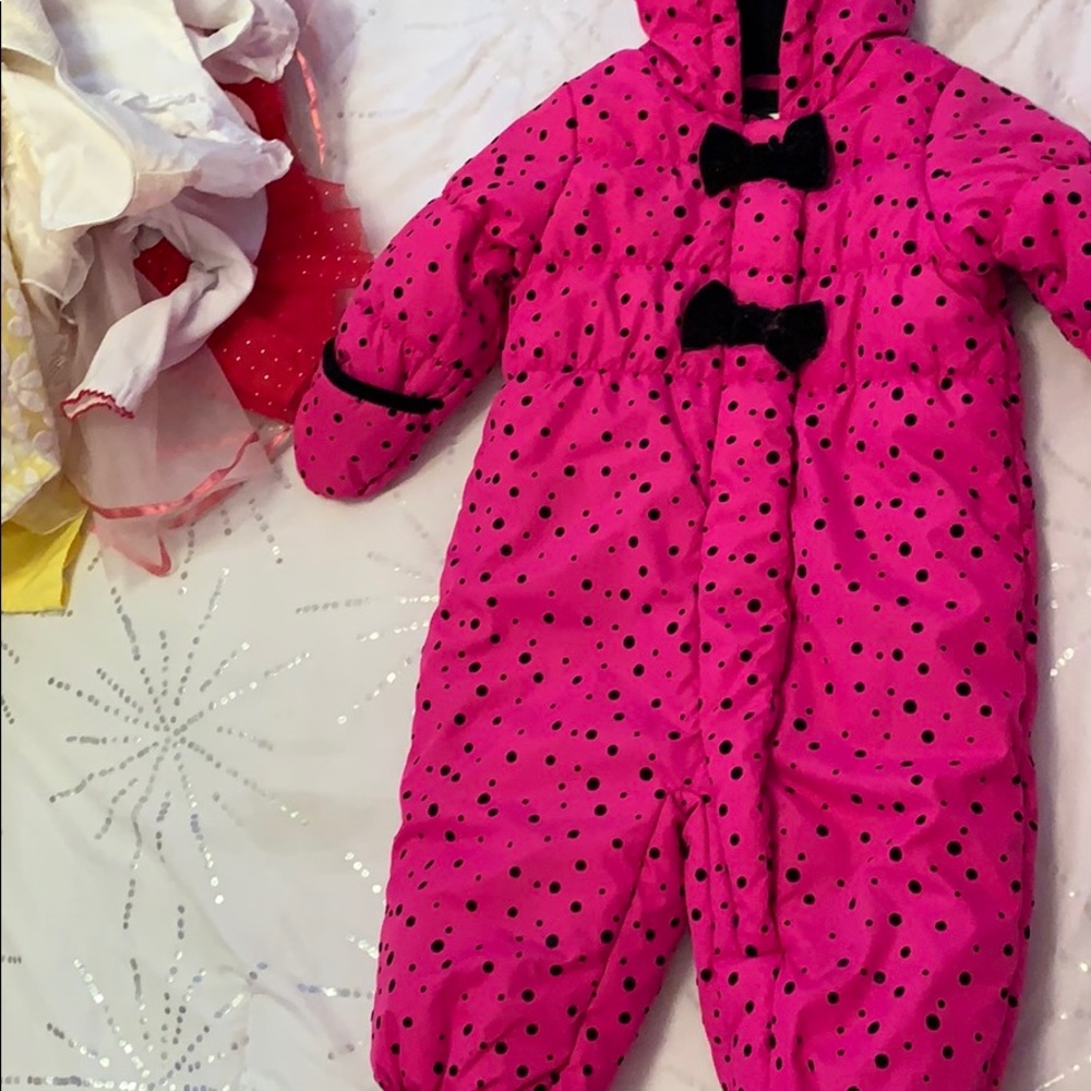 Snow suit